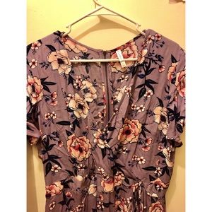 XHILARATION PURPLE FLORAL WRAP DRESS
